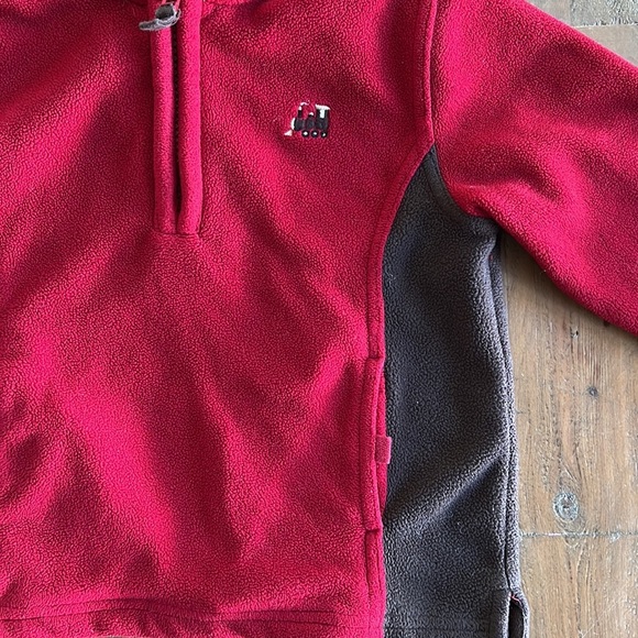 Janie and jack red fleece pullover - Picture 2 of 5